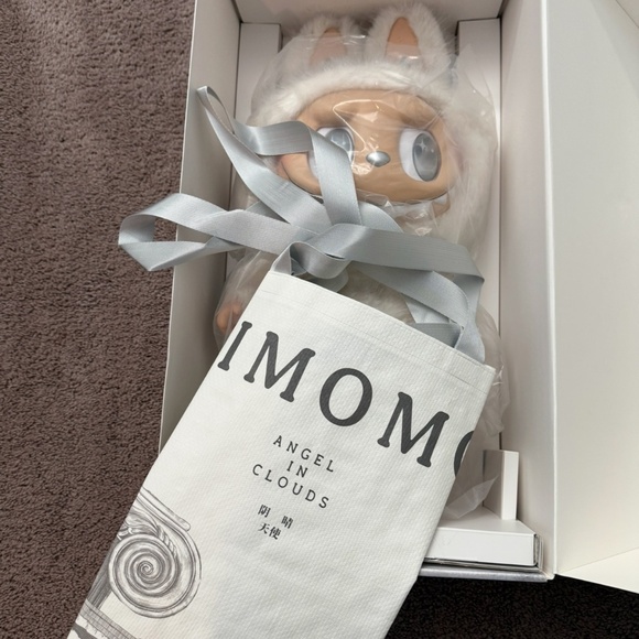 Pop Mart Labubu Zimomo Angel in the clouds US Seller Authentic - Picture 1 of 3